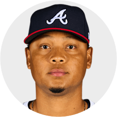 Elieser Hernández headshot