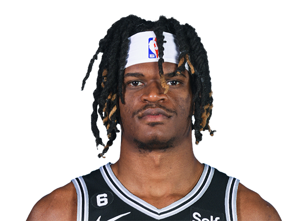 Alize Johnson headshot