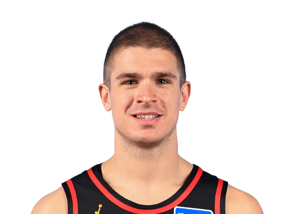 Nikola Durisic headshot
