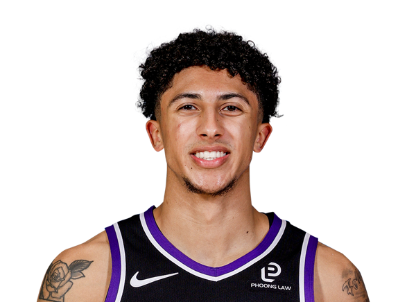 Nique Clifford headshot