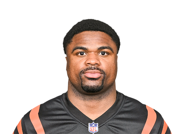 Michael Dowell headshot