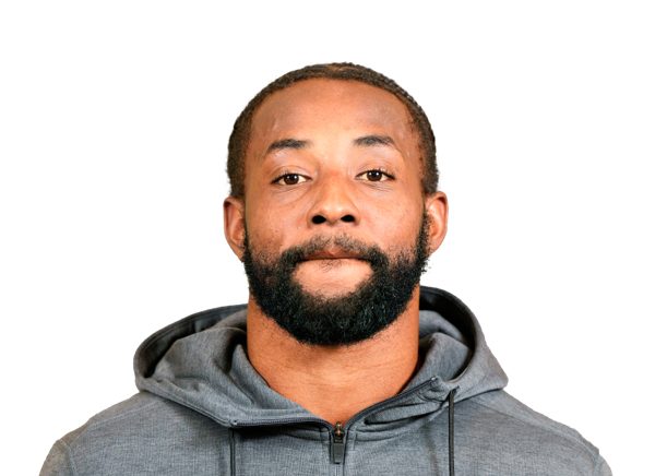 Ainias Smith headshot