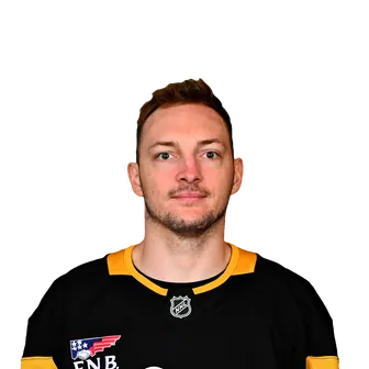 Oliver Okuliar headshot