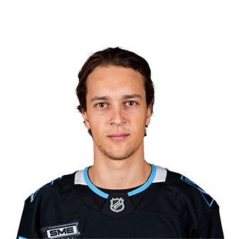 Julian Lutz headshot