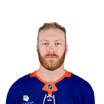 Hunter Drew headshot