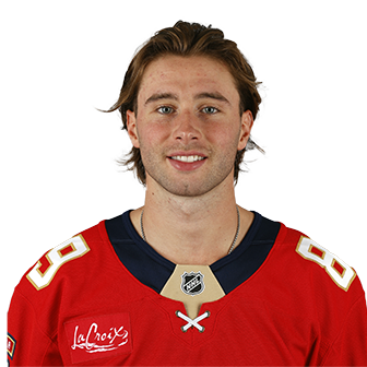 Riley Hughes headshot