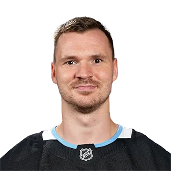 Milos Kelemen headshot