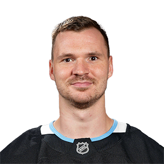 Milos Kelemen headshot