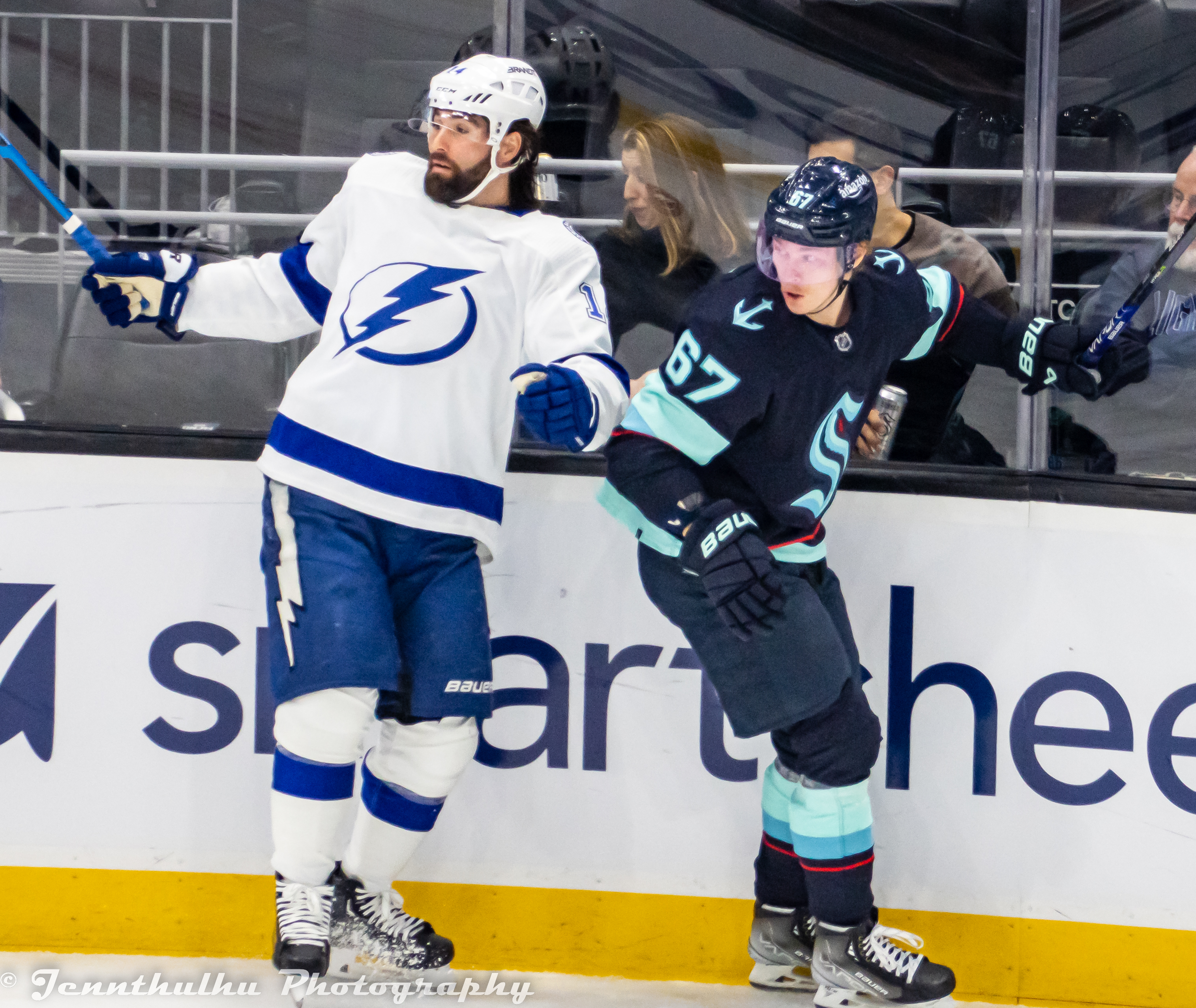 Pat Maroon and Morgan Geekie side by side during a game, Jan 16, 2023