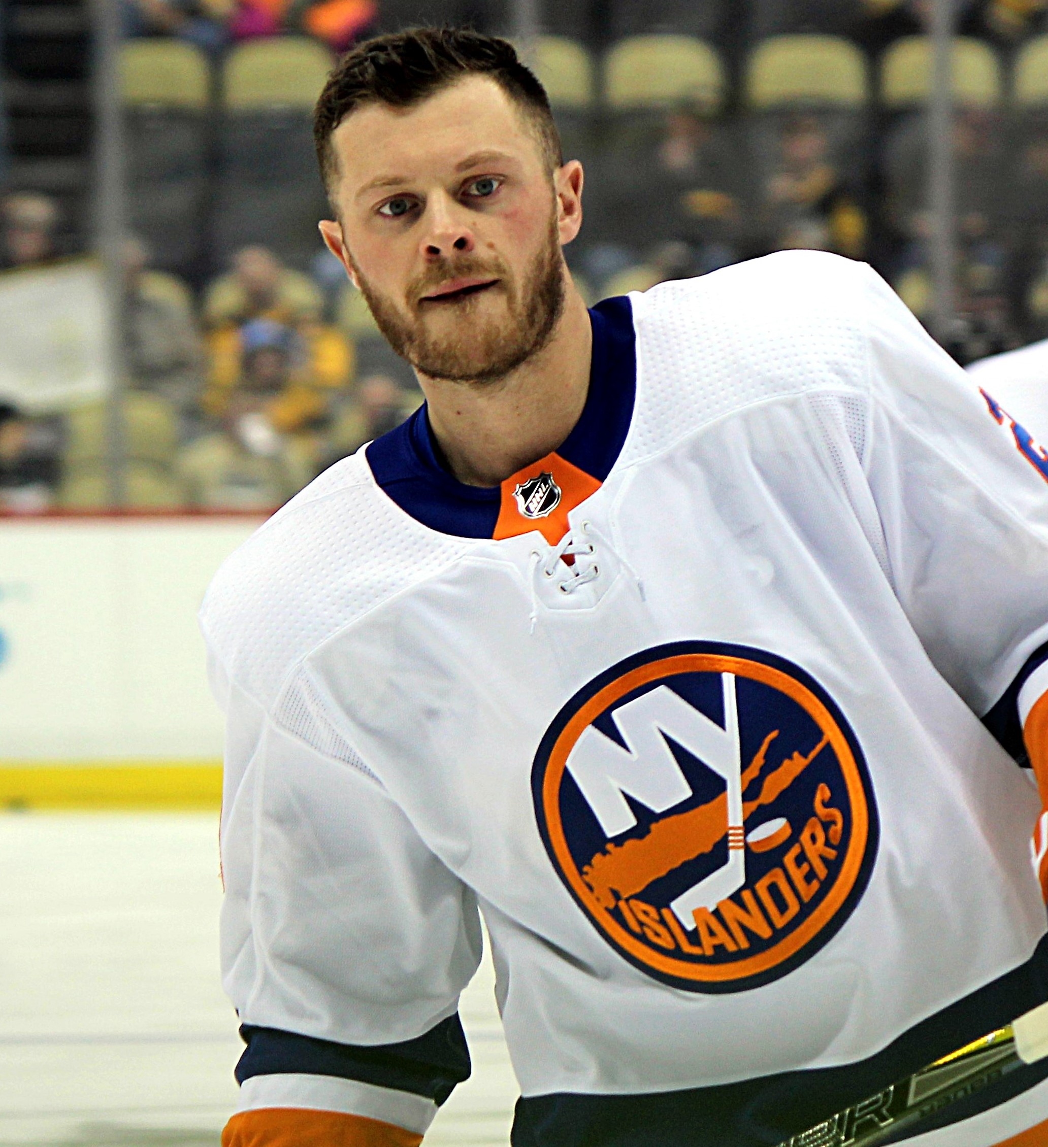 Chris Wagner in Islanders jersey during game against Pittsburgh