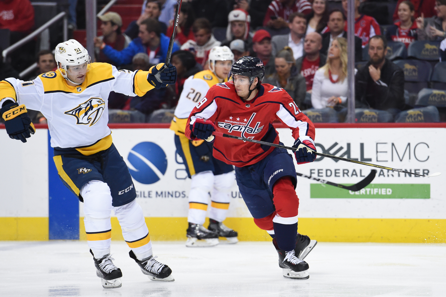 Austin Watson in action with the Predators, April 2018