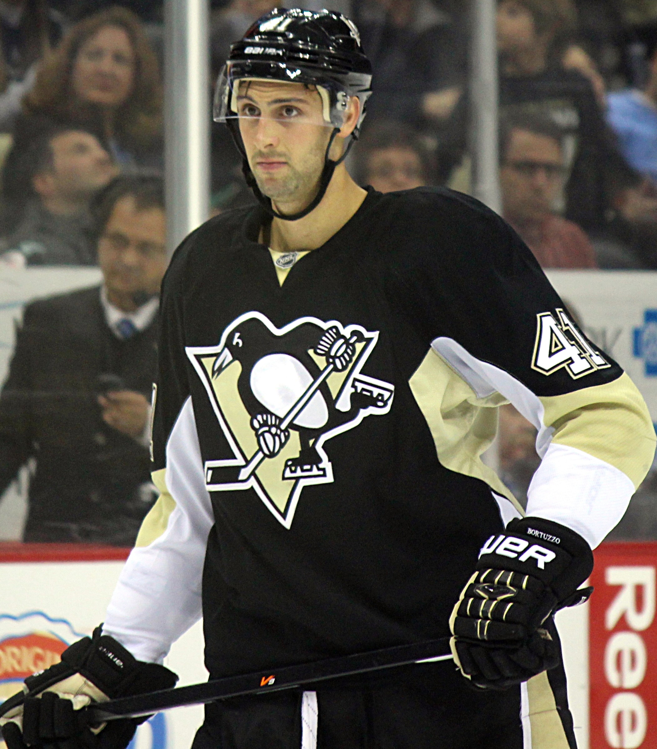 Robert Bortuzzo in a game, March 23, 2014