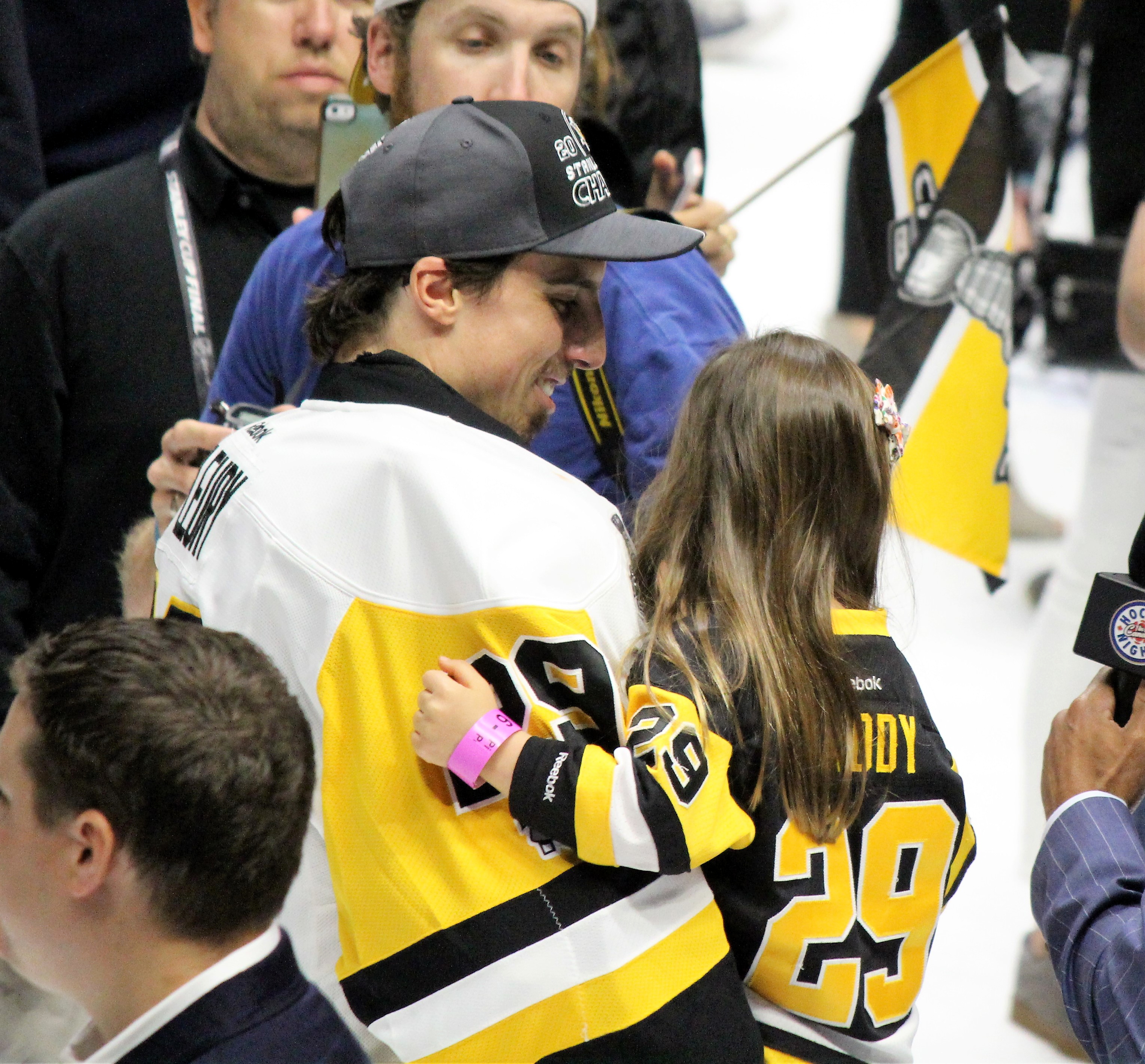 Marc‑André Fleury with his daughter after the 2017 Stanley Cup win