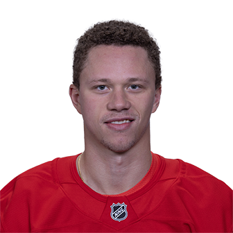 Lucas Raymond headshot