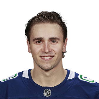 Linus Karlsson headshot