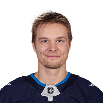 Vladislav Namestnikov headshot