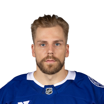 Erik Cernak headshot