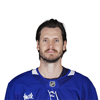 Oliver Ekman-Larsson headshot