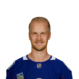 E. Pettersson headshot